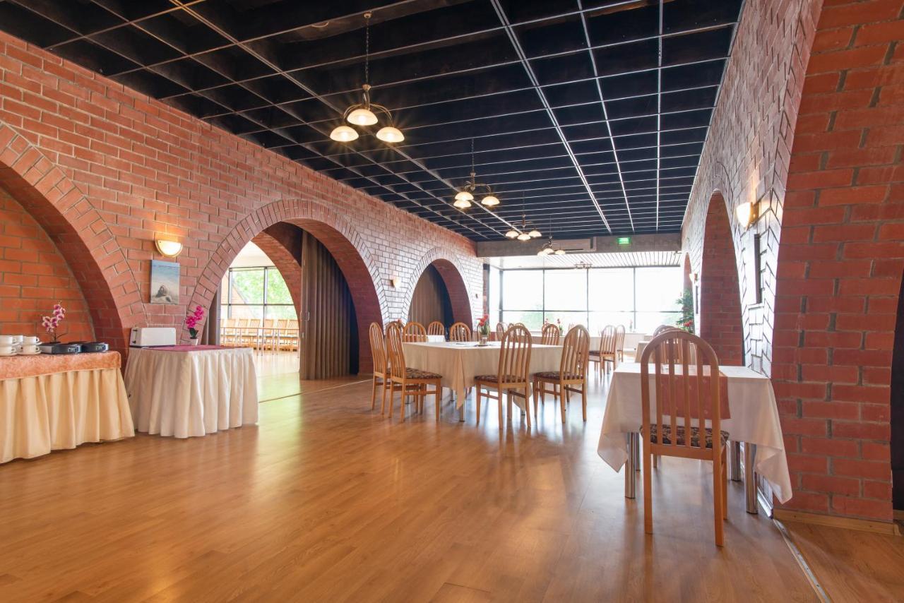 Villa Andropoff Parnu Ngoại thất bức ảnh